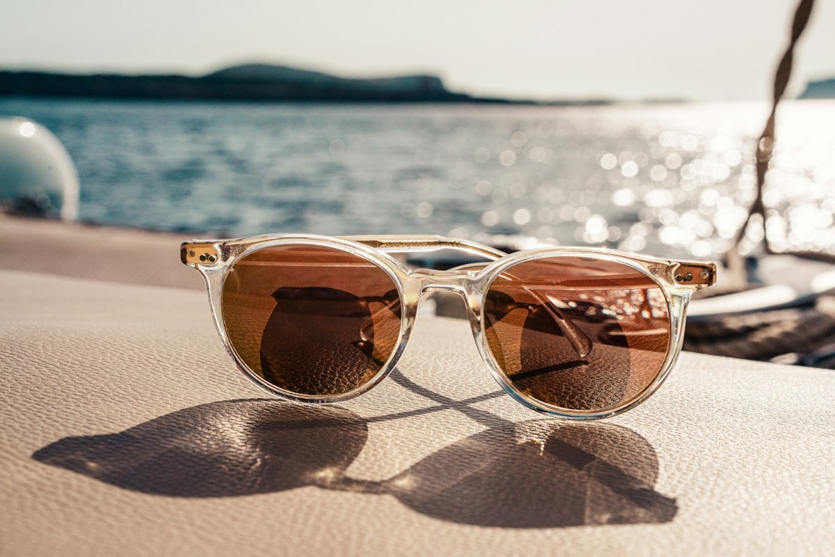Eyewear Craftsmanship and Atelier Bench